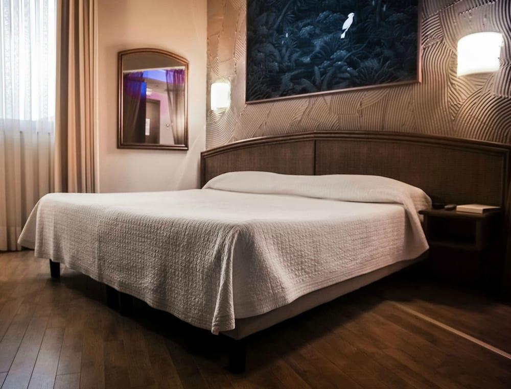 Welcome Hotel Legnano Buitenkant foto