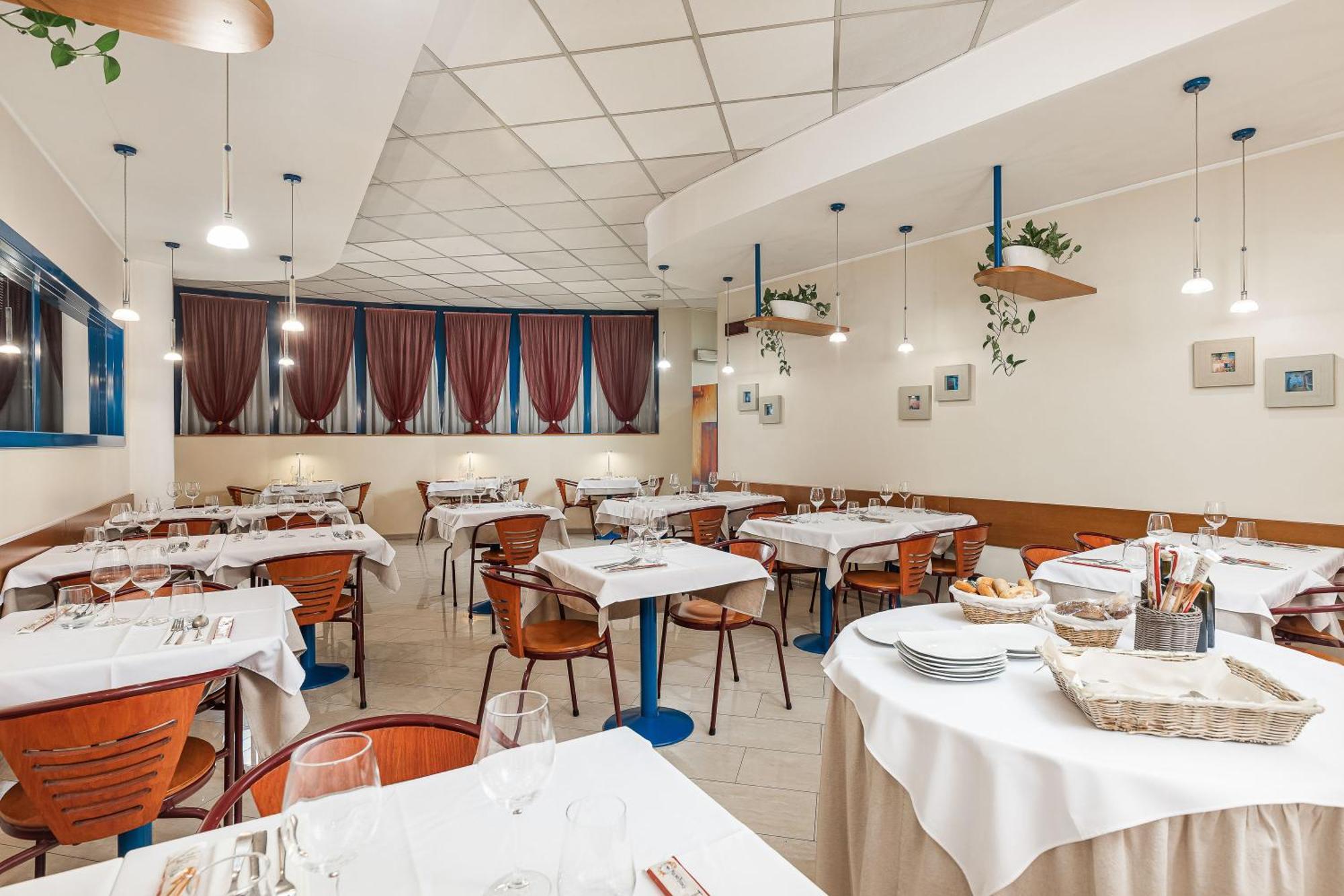 Welcome Hotel Legnano Buitenkant foto